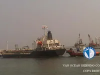 Ọkọ̀ tí ó mú epo / kemikali fún tà