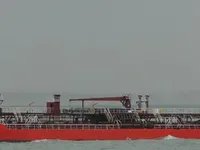 Ọkọ̀ tí ó mú epo / kemikali fún tà