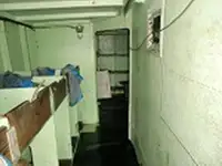 Ọkọ̀ tí ó mú ẹja pọ̀ fún tà