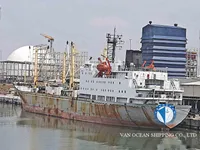 Ọkọ̀ tí wọn fi maa ń gbé ohun èlò tí ó ní ìdáná fún tà