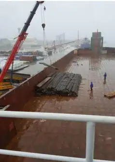Ọkọ omi Landing, Tank fún tà