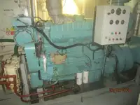 Ọkọ̀ tí wọn fi maa ń gbé ohun èlò tí ó ní ìdáná fún tà