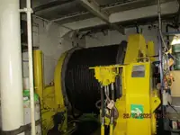 Ọkọ̀ tí wọn fi maa ń gbé ohun èlò tí ó ní ìdáná fún tà