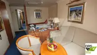 Ọkọ̀ ojú omi ìrìn-àjò fún tà