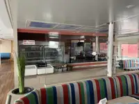 Ọkọ̀ ojú omi ìrìn-àjò fún tà