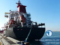 Ọkọ̀ tí ó mú epo / kemikali fún tà