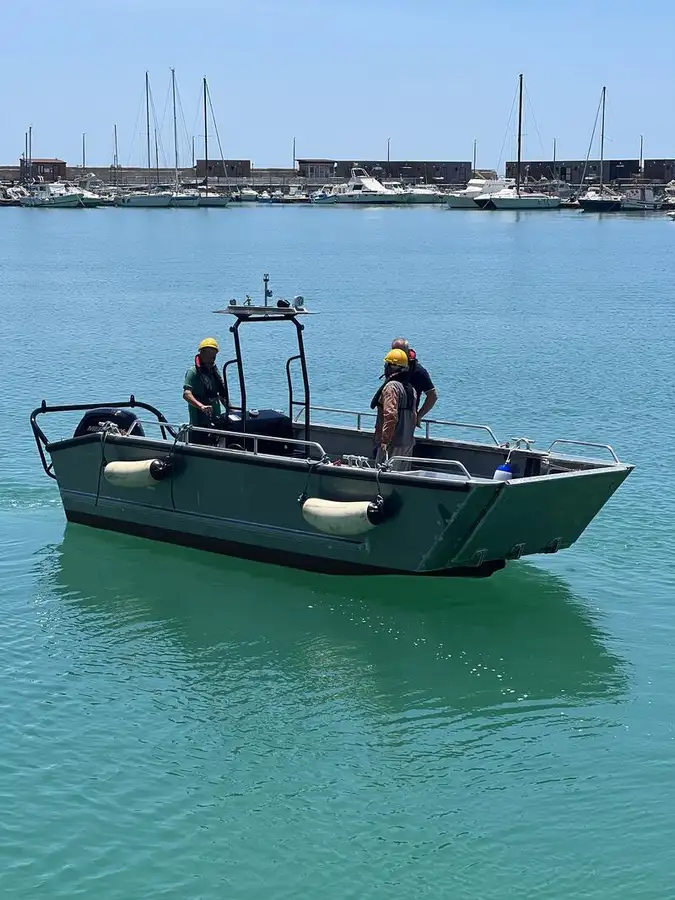 Ọkọ omi Landing, Tank fún tà