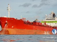 Ọkọ̀ tí ó mú epo / kemikali fún tà