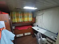 Ọkọ omi ti o mu ọja fún tà