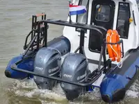 Ọkọ̀ ojú omi tí ó mú àwọn ìkọ́kọ̀ fún tà