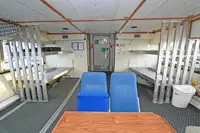 Ọkọ̀ ojú omi ìrìn-àjò fún tà