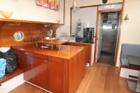 Ọkọ̀ fún tà