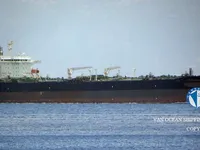 Ọkọ̀ tí ó mú epo / kemikali fún tà