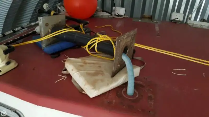 Ọkọ̀ tí ó mú ẹja fún tà