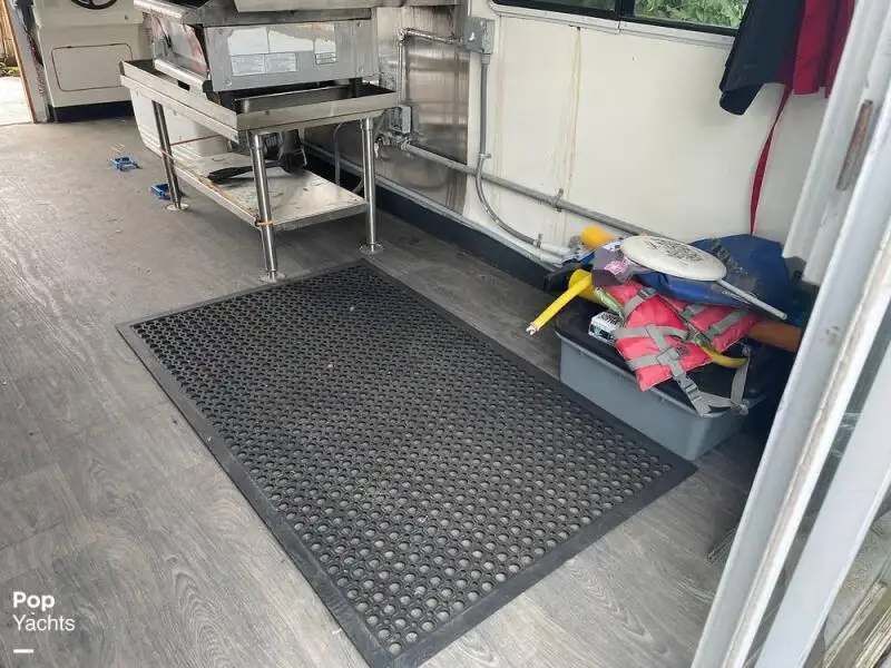Catamaran fún tà