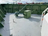 Ọkọ̀ ọpọlọpọ̀ ènìyàn fún tà