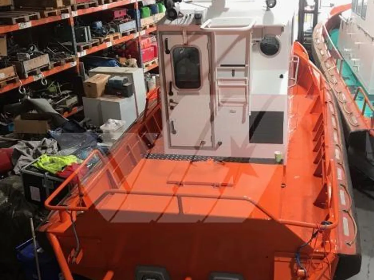 Àwọn ọkọ oju-omi ìṣẹ́ fún tà