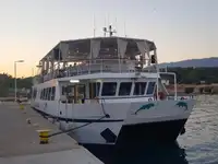 Catamaran fún tà