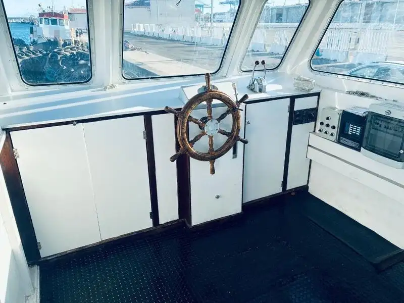 Àwọn ọkọ oju-omi ìṣẹ́ fún tà