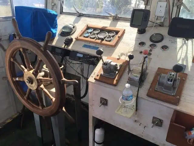 Ọkọ omi Landing, Tank fún tà