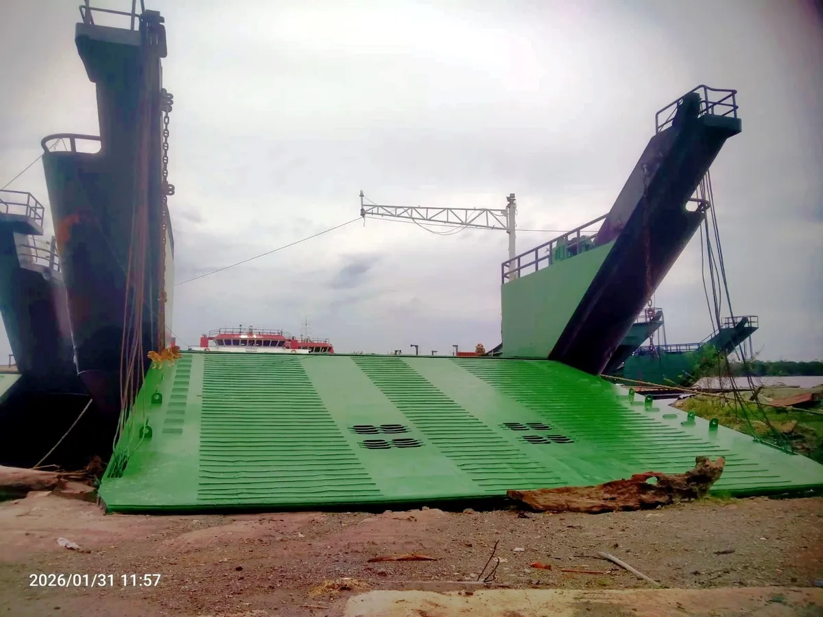 Ọkọ omi Landing, Tank fún tà