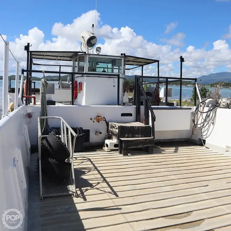 Ọkọ omi Landing, Tank fún tà