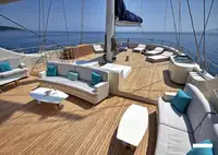 Yacht fún tà