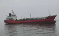Ọkọ̀ tí ó mú epo / kemikali fún tà