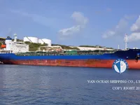 Ọkọ̀ tí ó mú epo / kemikali fún tà