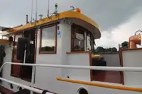 Ọkọ̀ ojú omi ìrìn-àjò fún tà