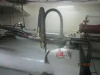 Ọkọ̀ tí wọn fi maa ń gbé ohun èlò tí ó ní ìdáná fún tà