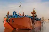 Ọkọ̀ ojú omi tí ó mú ìdọ̀tí fún tà