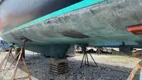 Ọkọ̀ ojú omi ìrìn-àjò fún tà