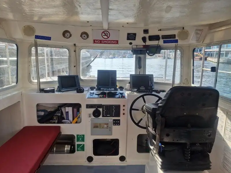 Catamaran fún tà
