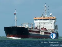 Ọkọ̀ tí ó mú epo / kemikali fún tà