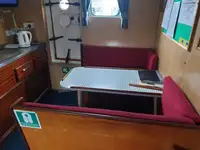 Àwọn ọkọ oju-omi ìṣẹ́ fún tà