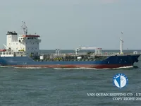 Ọkọ̀ tí ó mú epo / kemikali fún tà