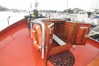 Ọkọ̀ ojú omi ìrìn-àjò fún tà