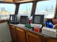 Ọkọ̀ tí ó mú ẹja pọ̀ fún tà