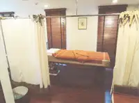 Ọkọ̀ ojú omi ìrìn-àjò fún tà
