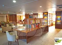Ọkọ̀ ojú omi ìrìn-àjò fún tà