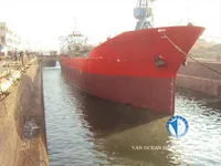 Ọkọ̀ tí ó mú epo / kemikali fún tà