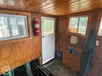 Ọkọ̀ tí ó mú ẹja fún tà