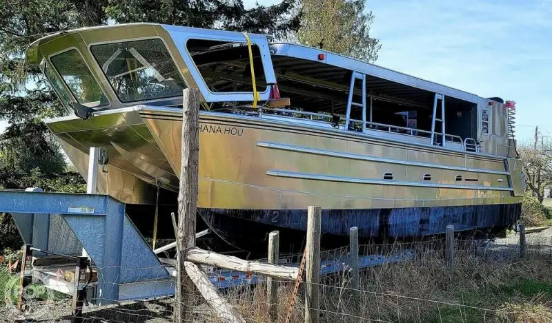 Catamaran fún tà