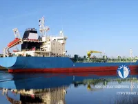 Ọkọ̀ tí ó mú epo / kemikali fún tà