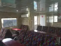 Ọkọ̀ ojú omi kékeré fún tà