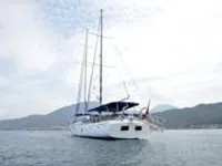 Yacht fún tà