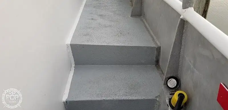 Ọkọ̀ tí ó mú ẹja fún tà