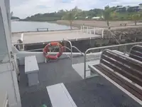 Ọkọ̀ ojú omi kékeré fún tà