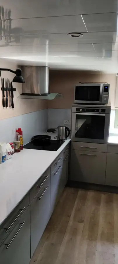 Ọkọ̀ tí ó ń gbé àwọn ohun fún tà